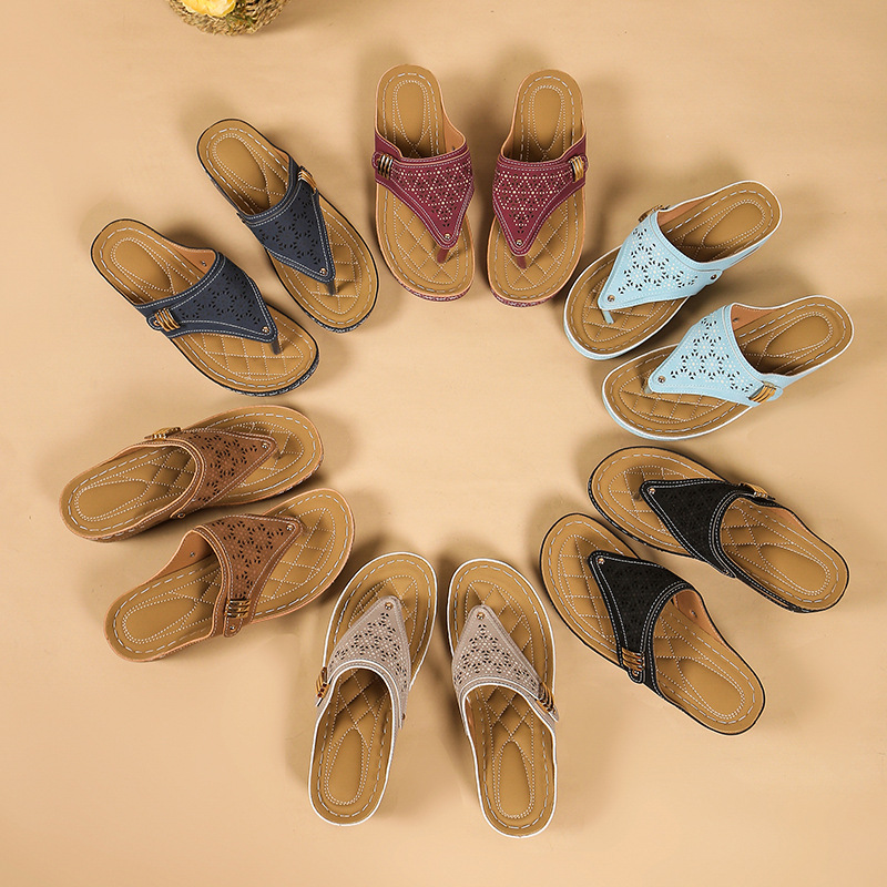 Wholesale Cross-border New Casual Wedge Flip-flops Women's Foreign Trade Flip-flops Breathable Fashionable All-match Lightweight Slippers in stock