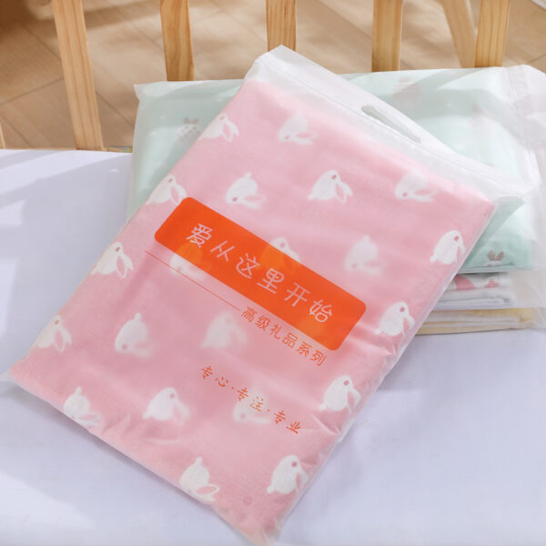 oly-39255b258463dc1d126f18453002345e Wholesale Six-layer gauze blanket quality children's quilt infant towel quilt children's cotton gauze bath towel 110*110cm
