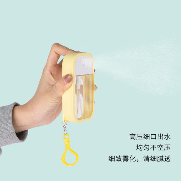 oly-39f549058526819b9d014a86762fb98f Wholesale Spot Portable Press Silicone Hook Hydrating Perfume Repackaged Empty Bottle Card Spray Bottle Bottle Factory