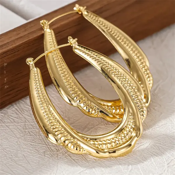 Wholesale Three-dimensional Geometric Earrings For Women In Copper With KC Golden Water Plating And 0.03µm Thickness