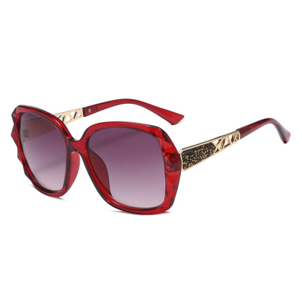 Wholesale fashion network sunglasses men and women polarized sunglasses riding glasses wholesale 5588
