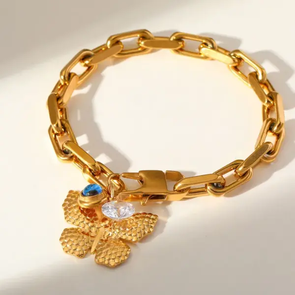 Wholesale Fashionable Butterfly Flower Pendant Bracelet 18K Gold Plated Stainless Steel Elegant Sexy Simple Style Lobster Clasp For Women