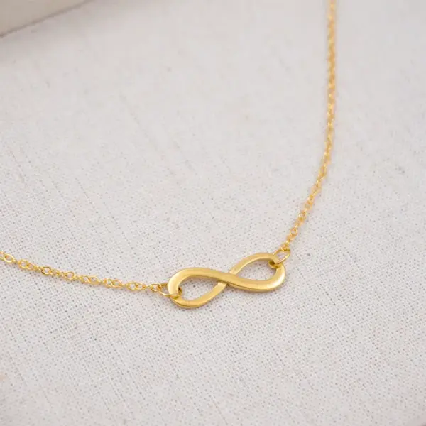 Wholesale Ferroalloy Infinity Vacuum Plating Real Gold Plated Vintage Style Handmade Simple Style Waterproof Non Tarnish Hollow Out Cable Chain Gold Necklace