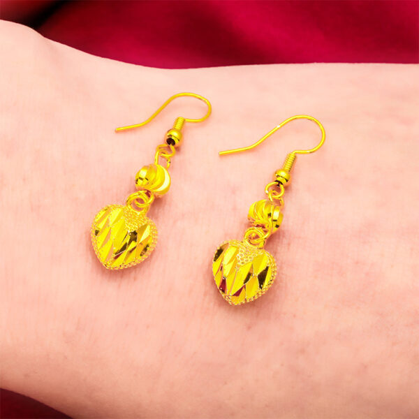 Wholesale Jewelry ladies love earrings Vietnam sand gold women tassel earrings wholesale love earrings