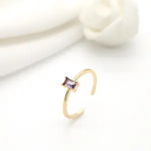 Wholesale Adjustable Copper Ring For Women With Zircon Inlay Featuring Bezel Setting In New Style