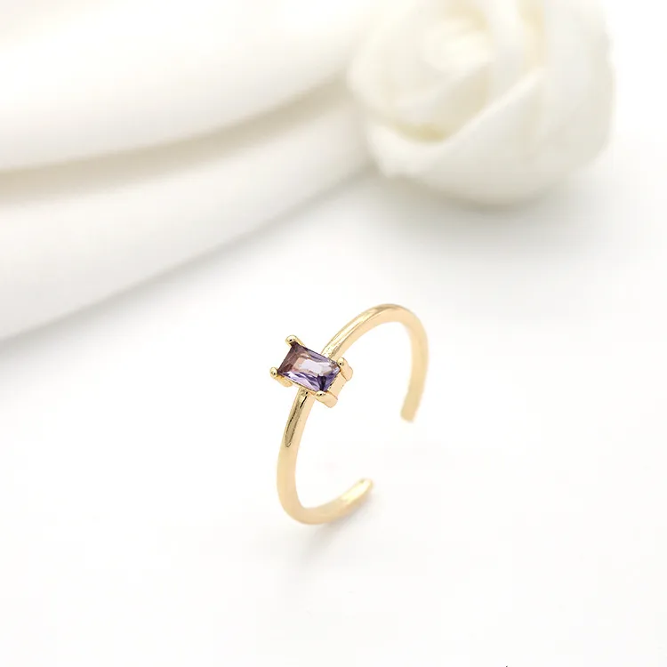 Wholesale Adjustable Copper Ring For Women With Zircon Inlay Featuring Bezel Setting In New Style