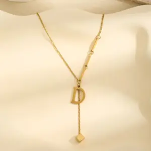 X024 Letter D Tassel Square Necklace Gold