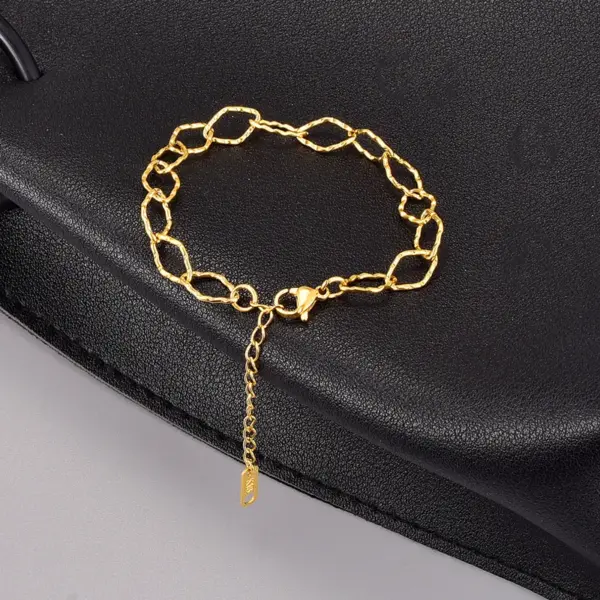 Wholesale 304 Stainless Steel Geometric PVD Coated 18K Real Gold Plated Simple Style Waterproof Non Tarnish Gold Plated Gold Bracelets