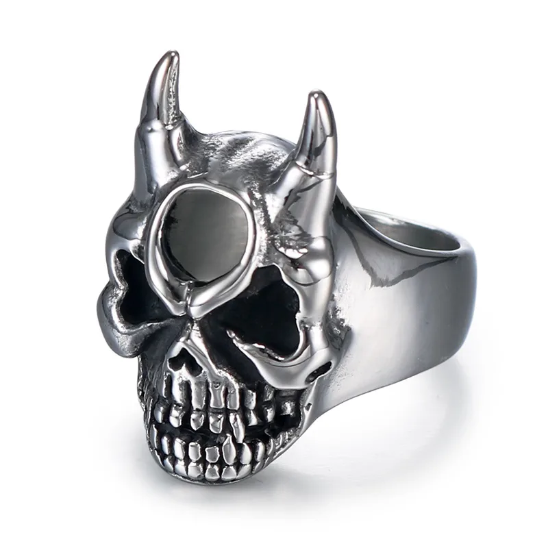 Wholesale Men's Vintage Titanium Steel Skull Ring With Black Rubber Inlay Streetwear Accessory