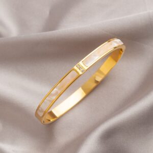 sztx111 inner diameter 6.1*5.1cm net weight 19g / Gold