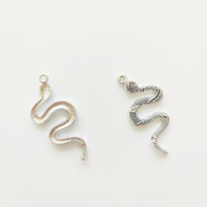 Snake accessories white k one