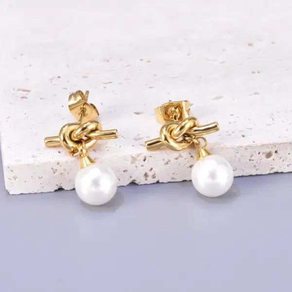 Wholesale 1 Pair Basic Simple Style Knot 304 Stainless Steel Titanium Steel Artificial Pearls 18K Gold Plated Vacuum Plating PVD Coated Drop Earrings