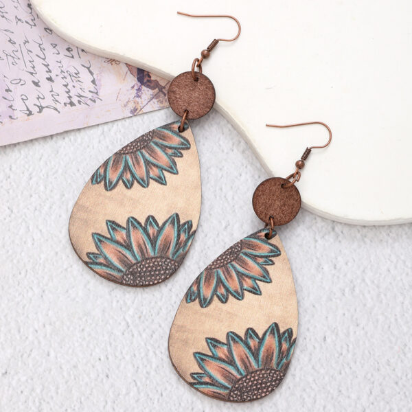 Wholesale Western-style sunflower dairy cow grain farm vintage wood grain thin earrings earrings across