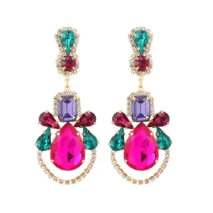 Wholesale 1 Pair Retro Flower Steel Needle Inlay Artificial Pearls Zircon Women's Earrings