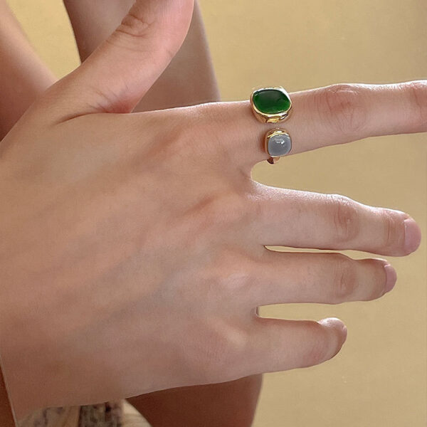 Wholesale Ring Design, High-End Sense, Female Sense of Design Stylish, Cool Niche, Japanese Style Accessible Luxury, Ins Emerald Ring