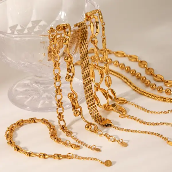 Wholesale PVD Coated 18K Gold Real Gold Plated Geometric 304 Stainless Steel Simple Style Waterproof Non Tarnish 304 Stainless Steel Lobster Trigger Clasp Closure Chain Bracelet