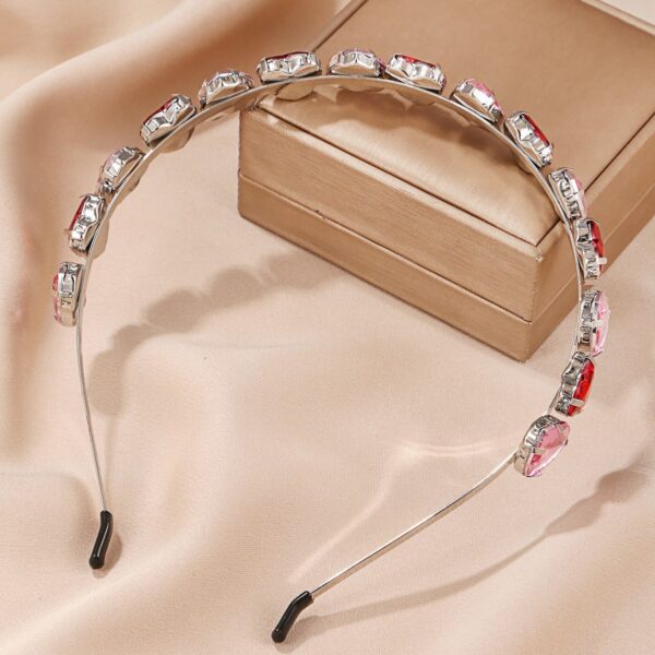 oly-3fe3d3044371f4fd00c39afc6bb2cece Wholesale Simple Fashion Environmental Protection Metal Material Peach Heart Gem Hair Hoop Women's Valentine's Day Mother's Day Hair Accessories