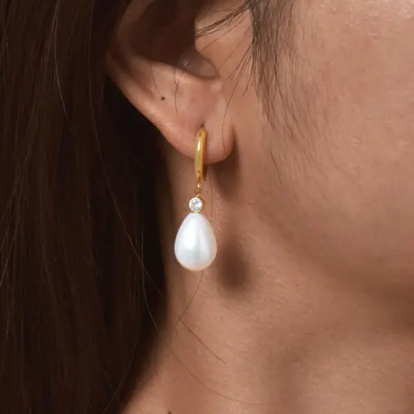 Wholesale PVD Coated Real Gold Plated 18K Gold Round 201 Stainless Steel Baroque Style Shiny Waterproof Non Tarnish Drop Earrings