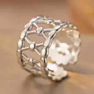 K196 Steel Color Ring Open