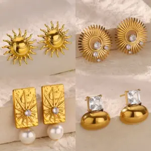 Wholesale Elegant Pearl Imitation Earrings For Women Gold Stainless Steel Sun Pattern Geometric Zirconia Embedded Jewelry Accessories