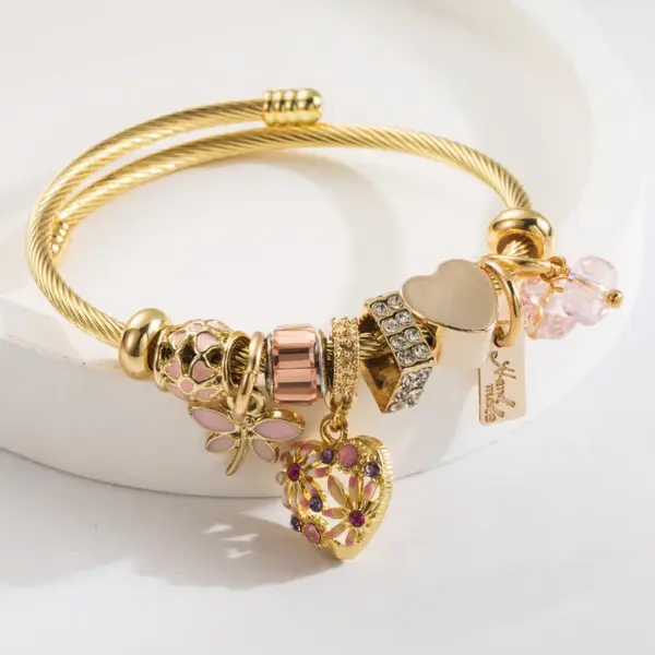 Wholesale PVD Coated 14K Gold Plated Heart Shape 304 Stainless Steel Alloy Vacation Classic Style Waterproof Non Tarnish 304 Stainless Steel Bangle