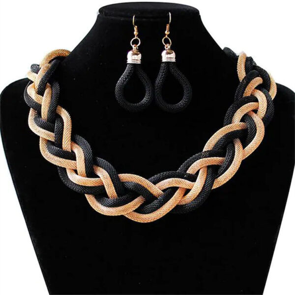 Wholesale Women's Artificial Diamond Jewelry Set Necklace/Earrings Flowers Women's Chain Popular Jewelry