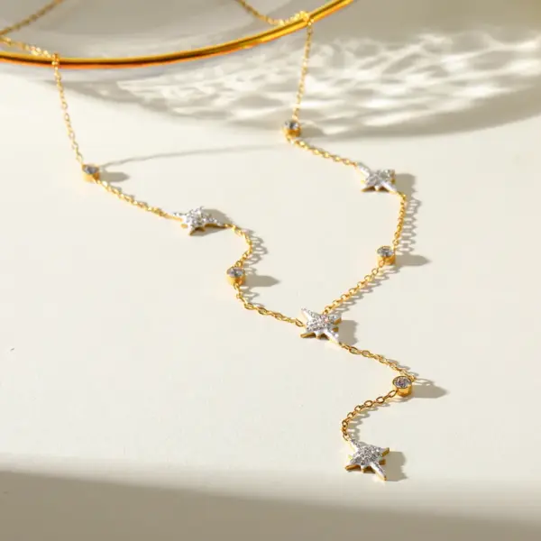 Wholesale Starburst Necklace For Women With Bezel Setting, PVD Coated 304 Stainless Steel, Rhinestones Inlay, And Cable Chain