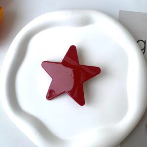 Red five-pointed star duckbill clip 7*7cm