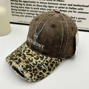 Wholesale 2025 Vintage Leopard Sweet Cool Rhinestone Letter Cap Women's Sanding Old Big Head Face Small Shade Baseball
