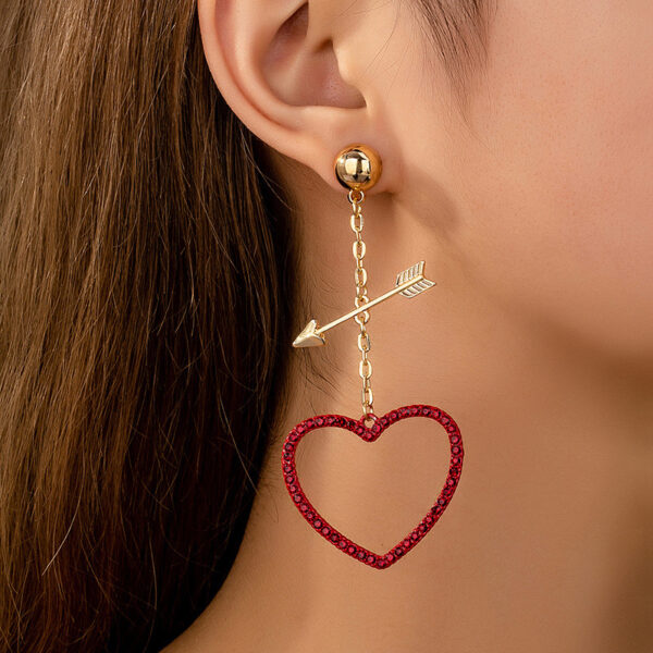 Wholesale Red Love Earrings Pierce Heart with One Arrow Advanced Qingdao Jewelry Ladies Valentine's Day Gift