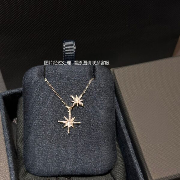 Wholesale 18k gold plated copper necklace with full diamonds and six-pointed star design.