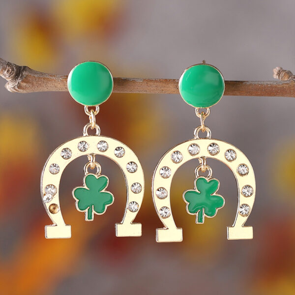 oly-4500ecf4ff8adc93b016437148f02586 Wholesale St. parcret Festival Irish green clover tassel pendant drop oil earrings