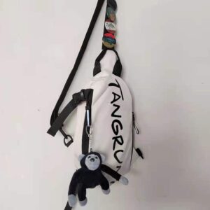 9369 White [three-color badge and gorilla pendant]]