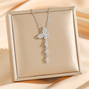 8726 silver tassel butterfly
