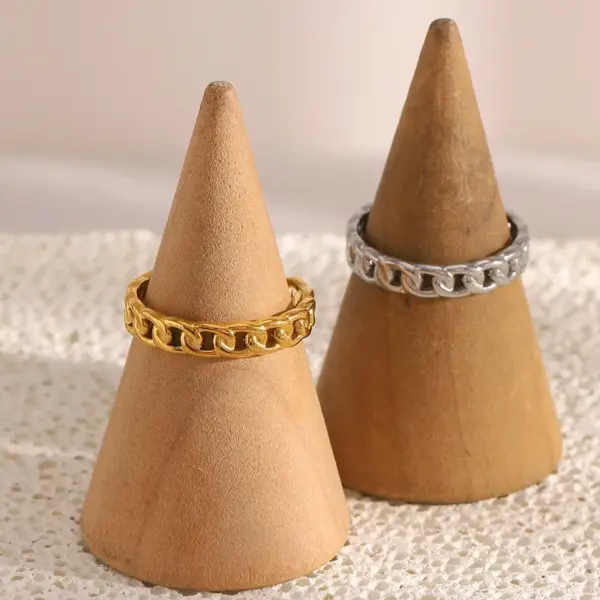 Wholesale PVD Coated Real Gold Plated Solid Color 304 Stainless Steel Modern Style Sweet Waterproof Non Tarnish Rings