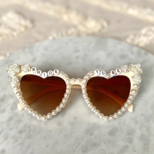 Wholesale BRIDE bride Pearl Rose BRIDE Letter Women's European and American Single Party Love Tea Handmade Sunglasses