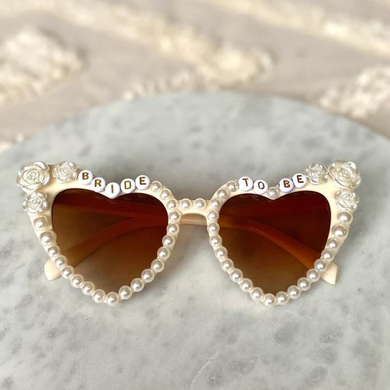 Wholesale BRIDE bride Pearl Rose BRIDE Letter Women's European and American Single Party Love Tea Handmade Sunglasses