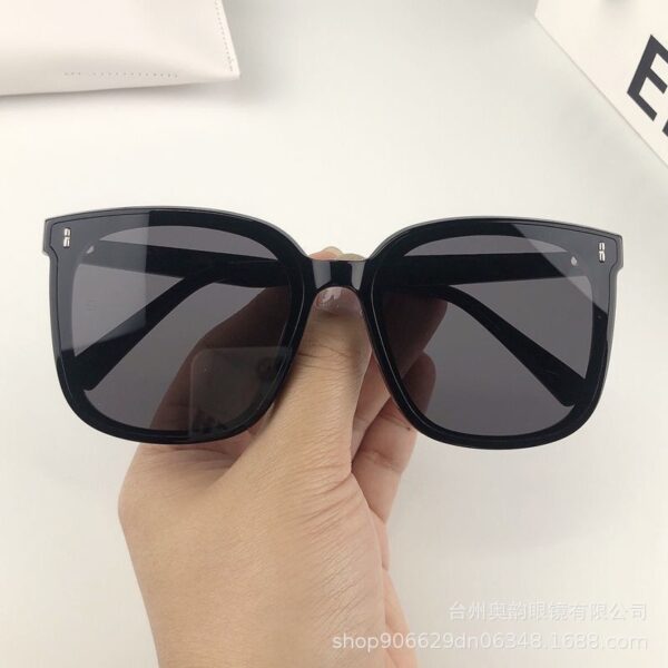 Wholesale Korean-style Retro Box Rice Nail Sunglasses Men and Women's Plain Fashionable Large Frame Slimming Sunglasses Concave Sunscreen Glasses