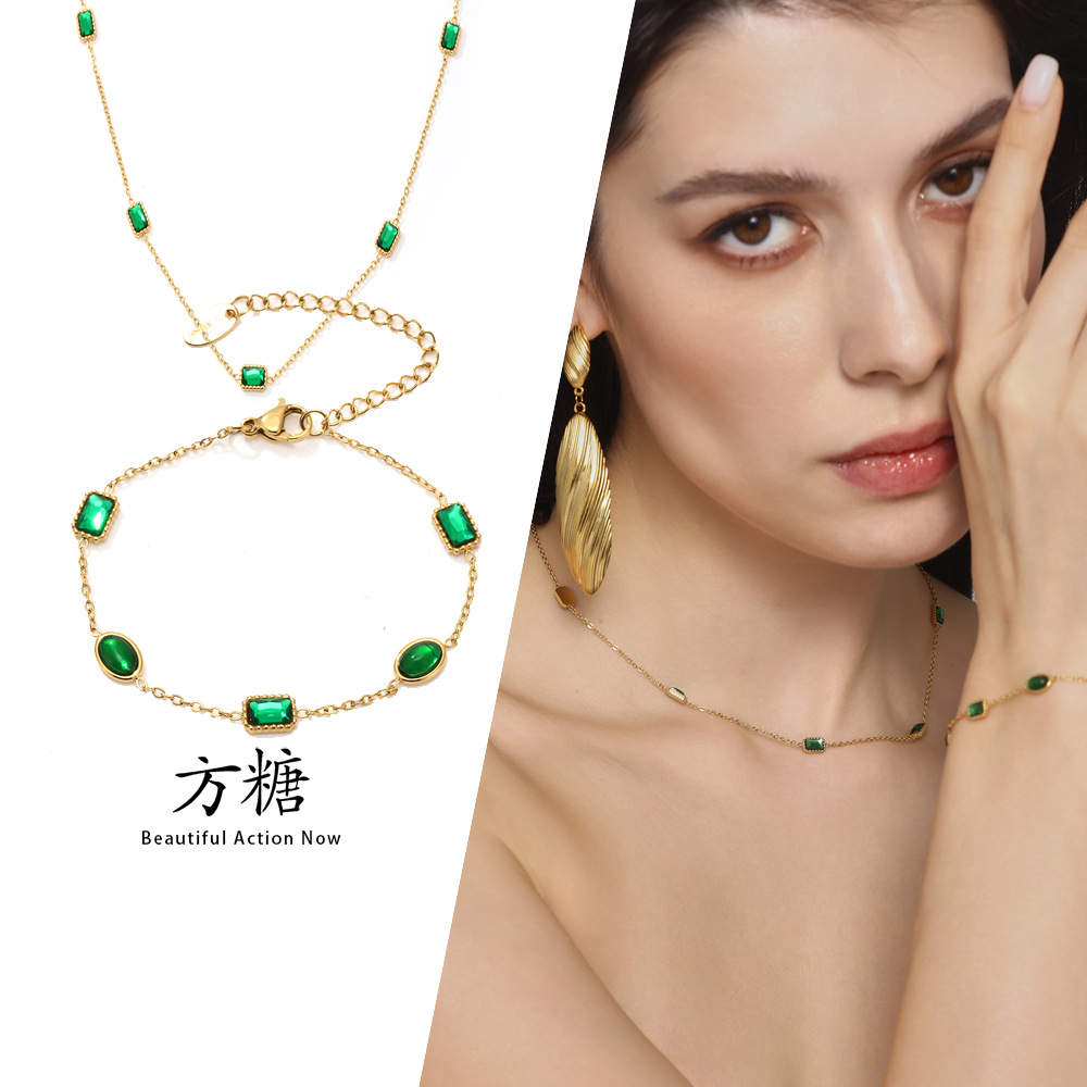 Wholesale Cubic Sugar French Emerald Zircon Necklace Bracelet Jewelry suit Niche Temperament Exquisite Temperament Ladies Accessories