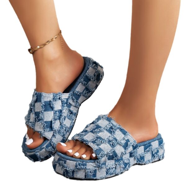 Wholesale women’s shoes summer wedge platform beach outerwear plaid denim slippers plus size women