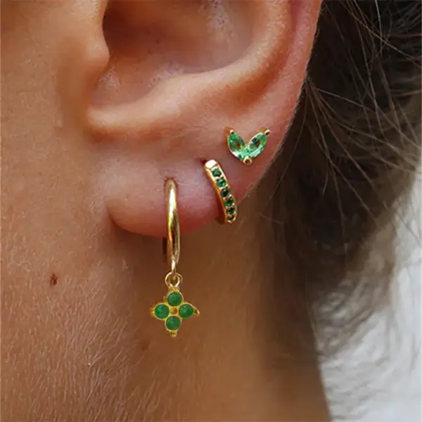 oly-48c06fbf1fe5249e8281c8a6bf67e34c Wholesale Electroplating 18K Gold Golden Plated Four Leaf Clover 304 Stainless Steel Elegant Luxurious Drop Earrings