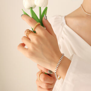 E314-White Zircon Bracelet -17cm