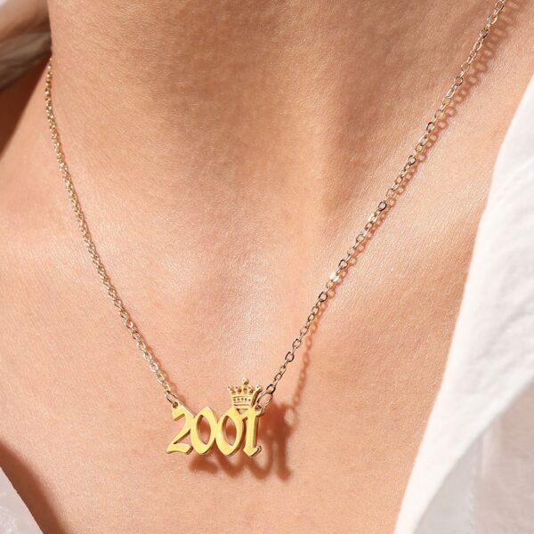 Wholesale 1 Popular Metal Crown Year Women Necklace Birthday Jewelry Personality Suitable for Party Wear