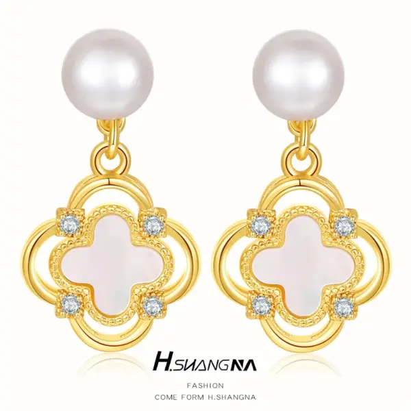 Wholesale Lucky Heart Stud Earrings For Women With 925 Sterling Silver Posts, Copper Base, And 14K Real Gold Plated Shell Inlay