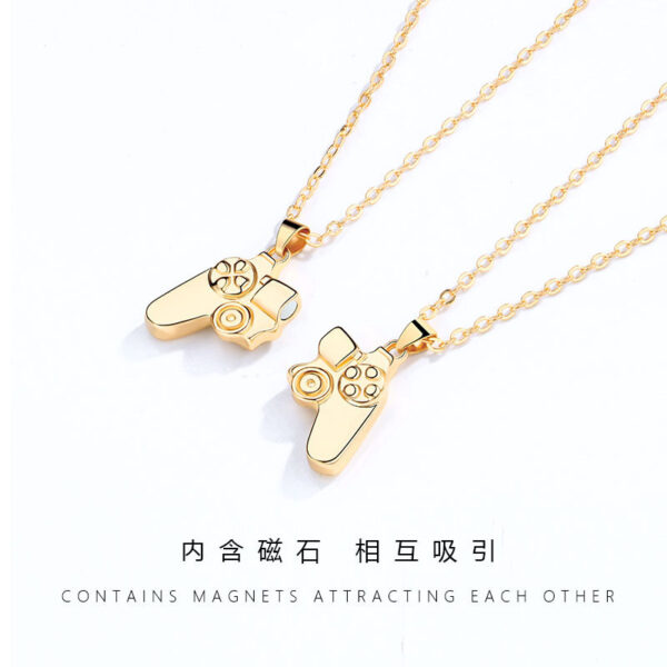 Wholesale  handle couple necklace a pair of magnet magnet personality men and women Valentine's Day gift