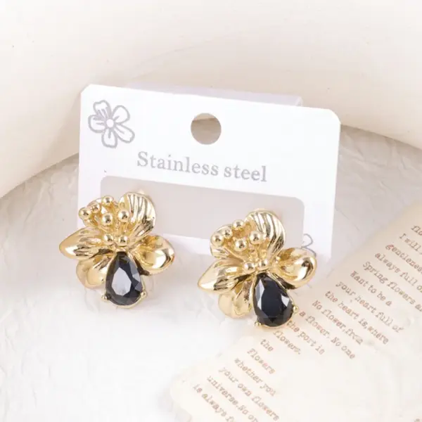 Wholesale Unisex Flowers Stud Earrings With Freshwater Pearl, Waterproof Non Tarnish 304 Stainless Steel, 18K Real Gold PVD Coated
