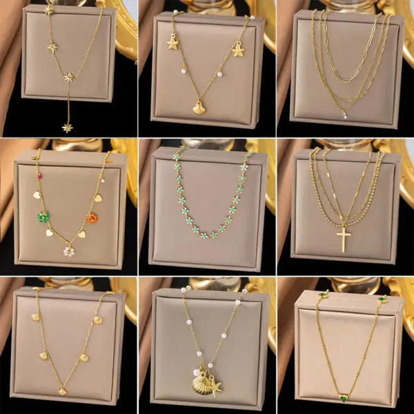 oly-4a4b10143593ebc8123de55c5b48c60c Wholesale PVD Coated Real Gold Plated Scallop Daisy 304 Stainless Steel Elegant Simple Style Waterproof Non Tarnish Plating 304 Stainless Steel Pendant Necklace