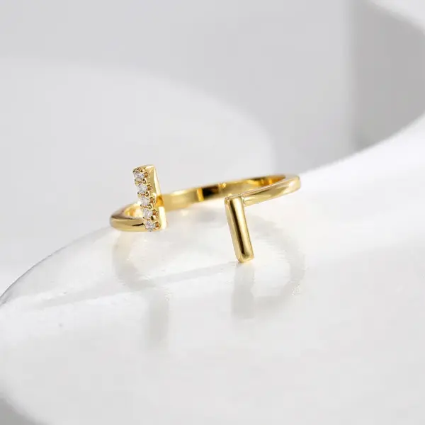 Wholesale Copper Geometric Rack Plated Zircon 18K Gold Plated IG Style Casual Commute Rings