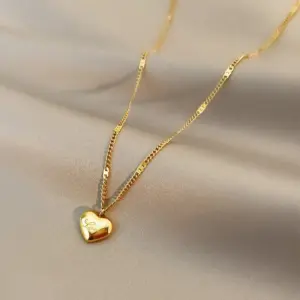 Wholesale Jewelry Simple Style Heart Titanium Steel Imitation Gold Snake Chain Necklace