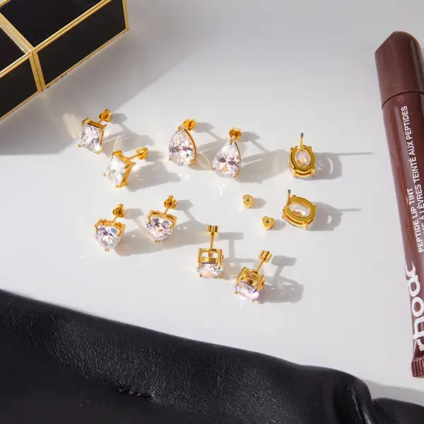 Wholesale 18K Real Gold Plated In Vacuum Plating Furnace 304 Stainless Steel Letter Zircon Earrings Simple Ear Jewelry Waterproof Non-Fading